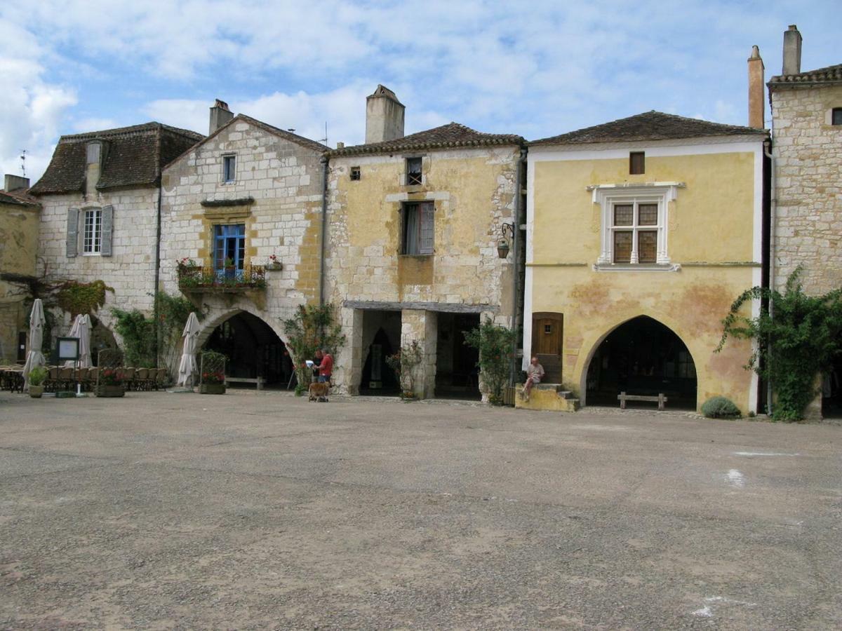 La Ferme De Bousserand Pontours Esterno foto