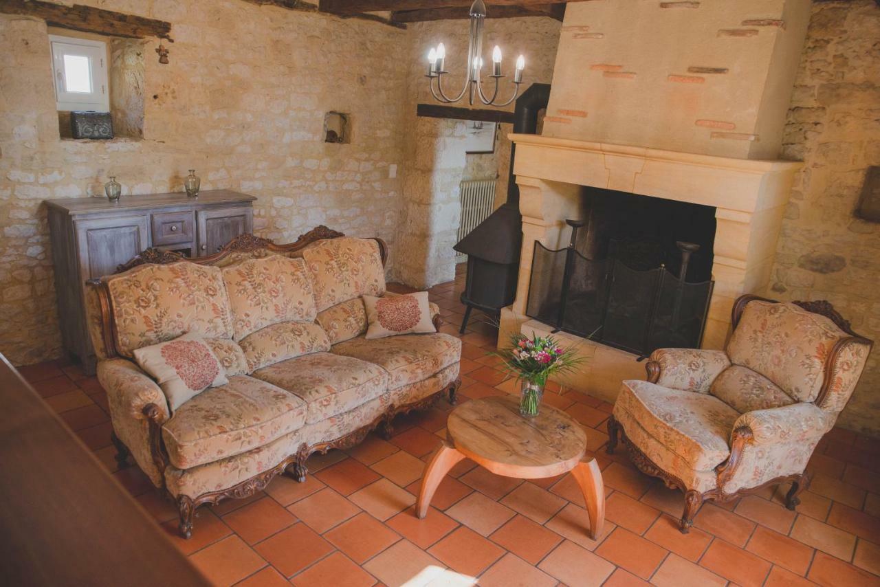 La Ferme De Bousserand Pontours Esterno foto